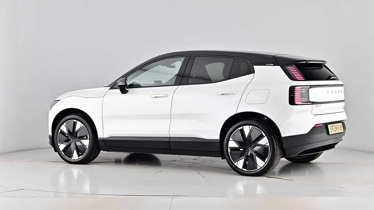 2024-volvo-ex30-e-single-motor-ultra-big-69