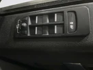 2021-land-rover-discovery-sport-15-p300e-r-dynamic-se-small-25
