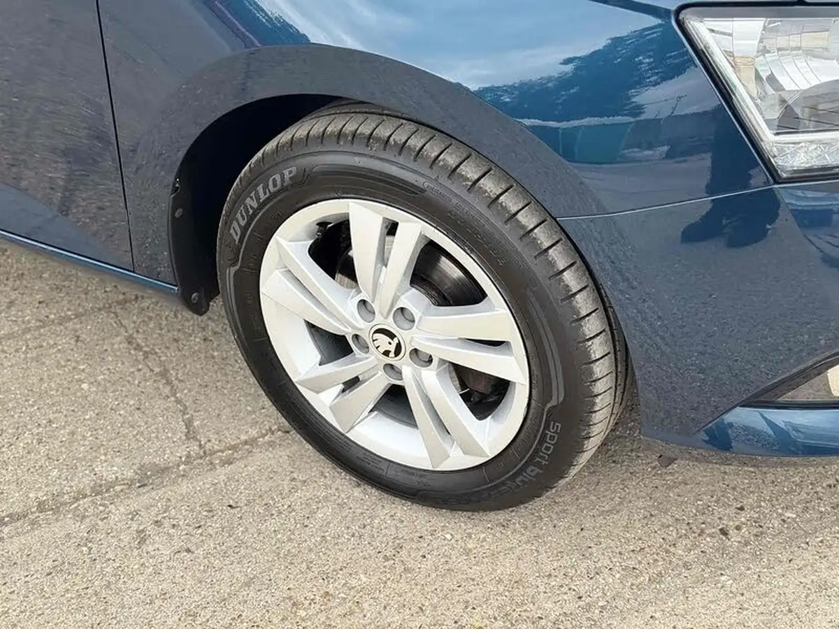 2021-skoda-fabia-10-tsi-se-95ps-estate-big-37