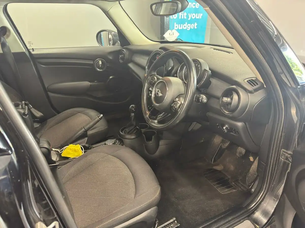 2017-mini-cooper-15td-cooper-d-ss-hatchback-5d-big-11