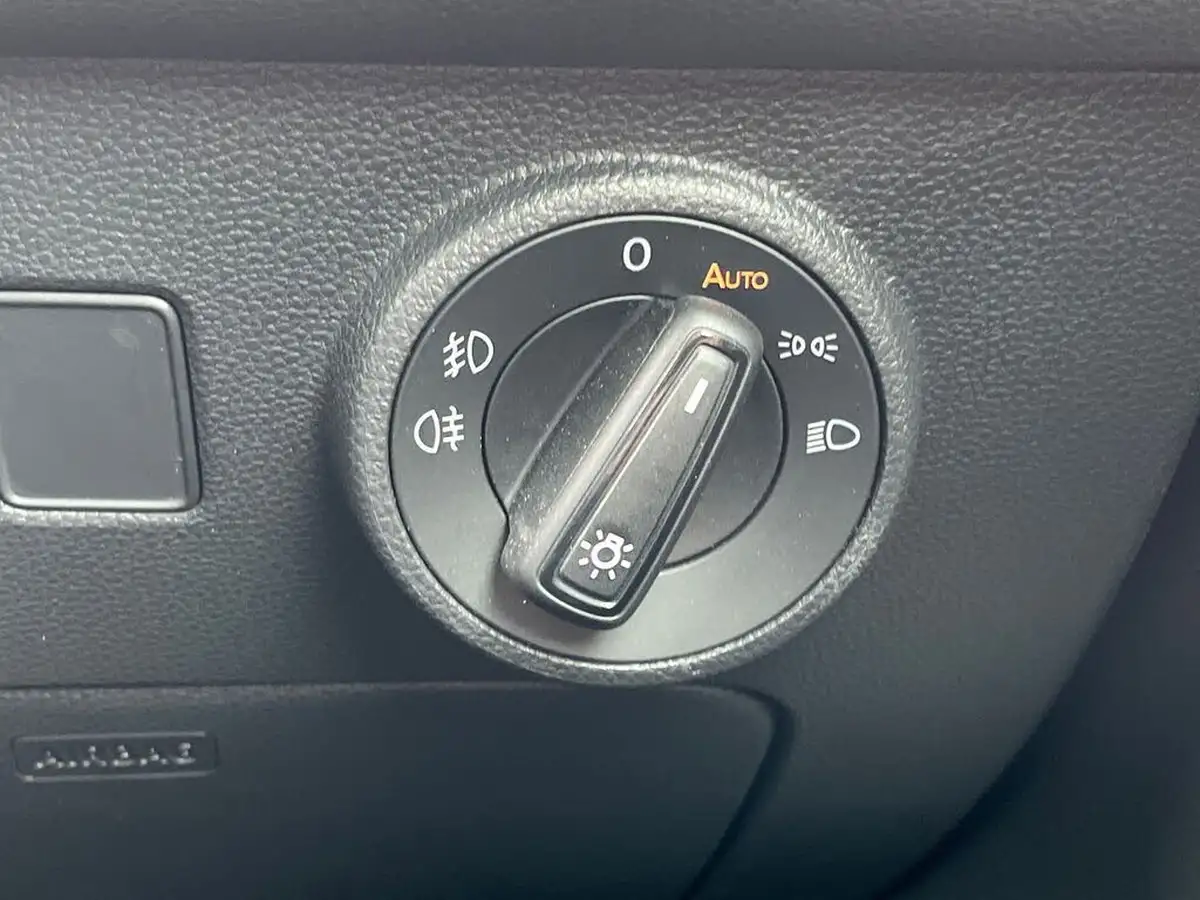 2025-cupra-ateca-15-ecotsi-v2-big-32