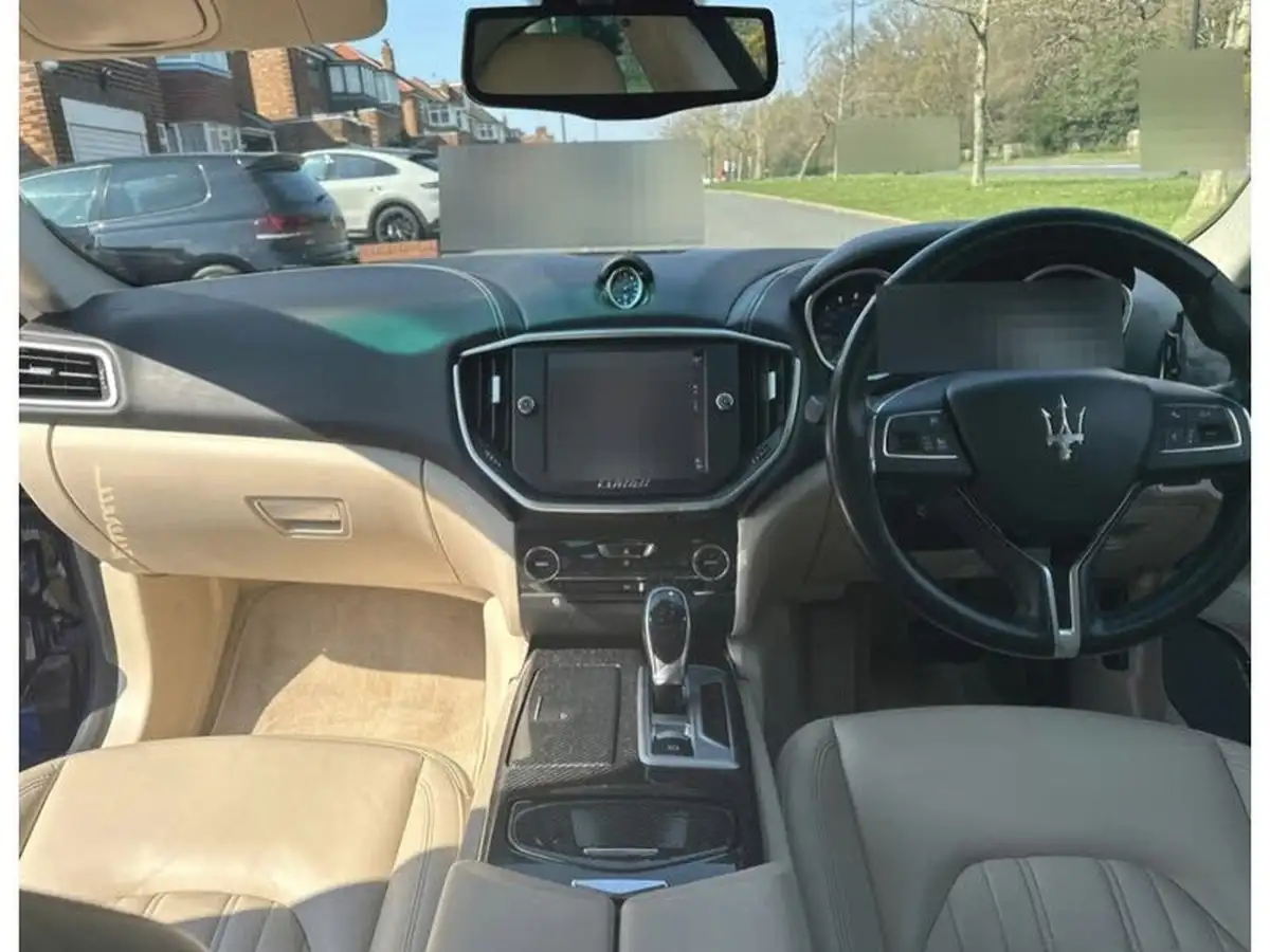 2015-maserati-ghibli-30td-big-4
