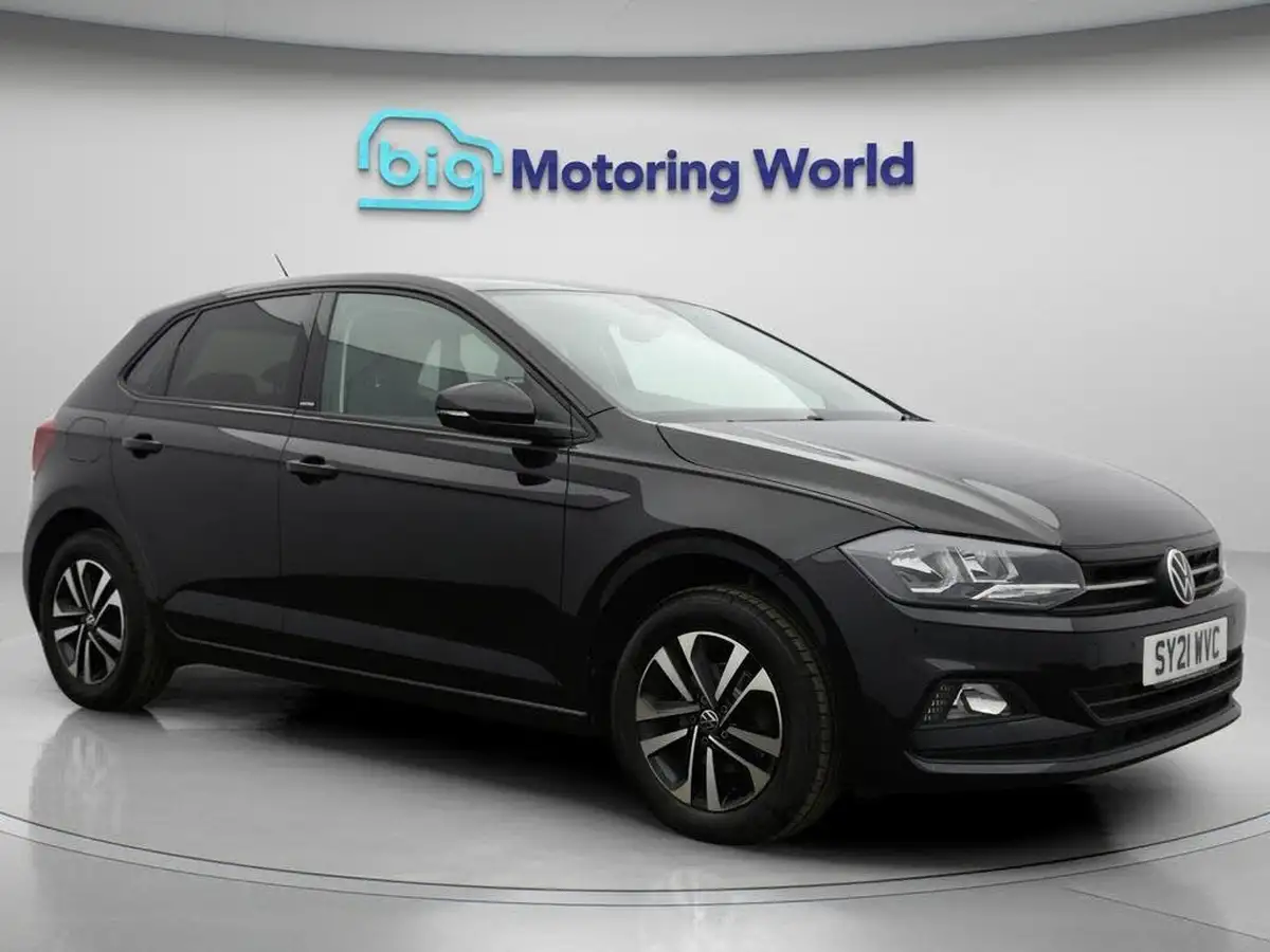 2021-volkswagen-polo-10-united-big-0