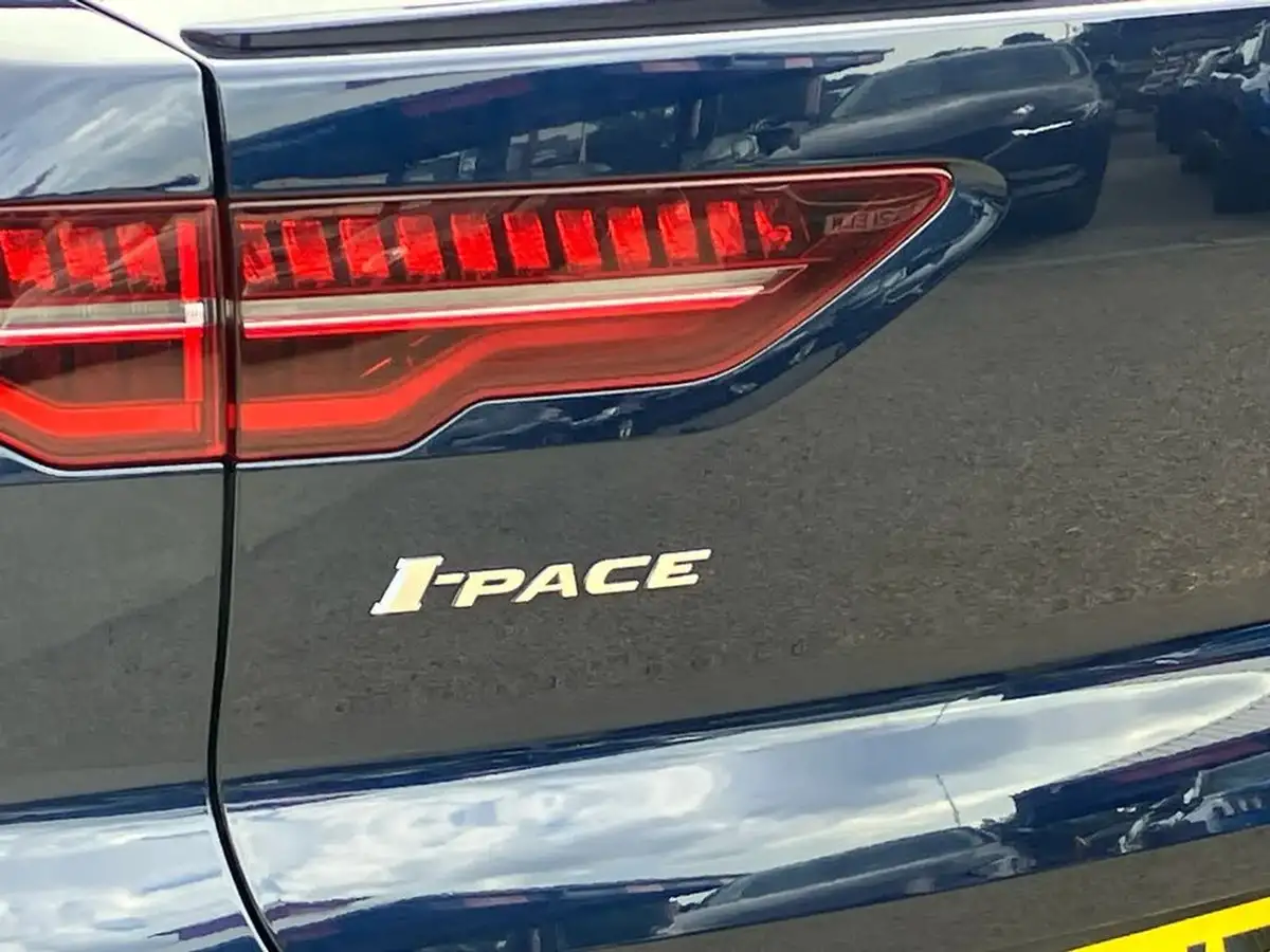2020-jaguar-i-pace-ev400-hse-big-27