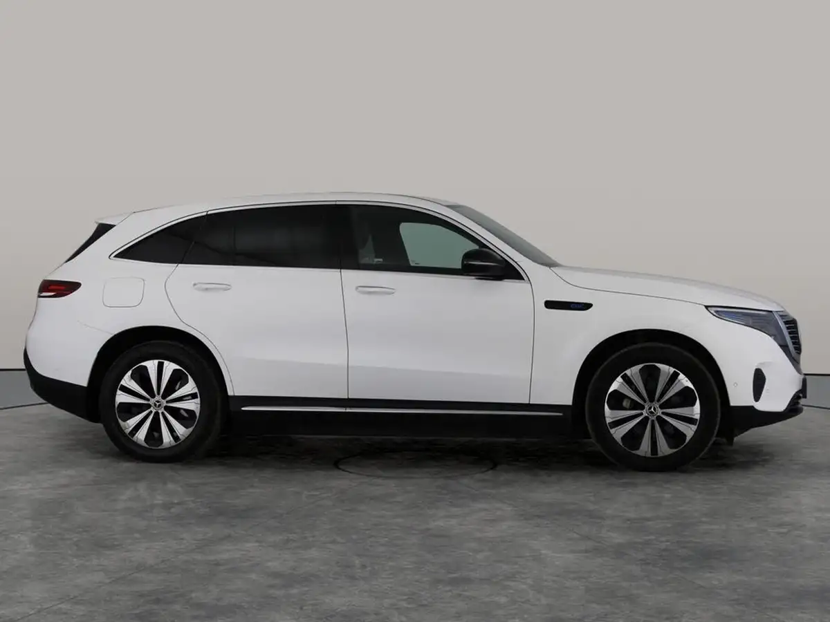 2021-mercedes-benz-eqc-e-eqc-400-sport-big-5