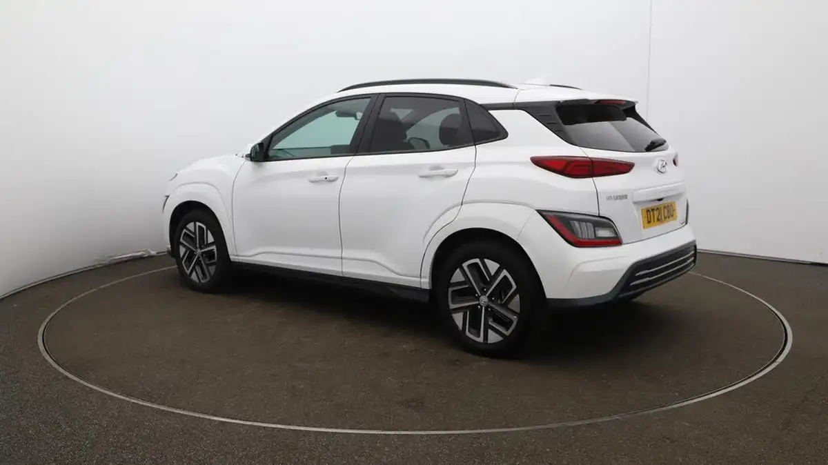2021-hyundai-kona-e-premium-204ps-64kwh-7kw-obc-big-35