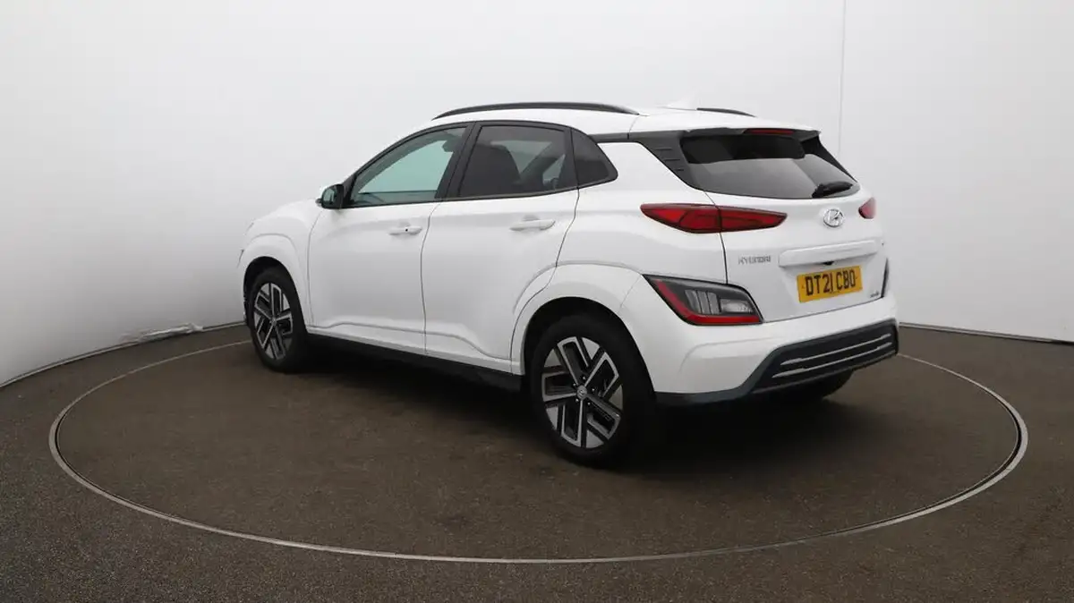 2021-hyundai-kona-e-premium-204ps-64kwh-7kw-obc-big-63