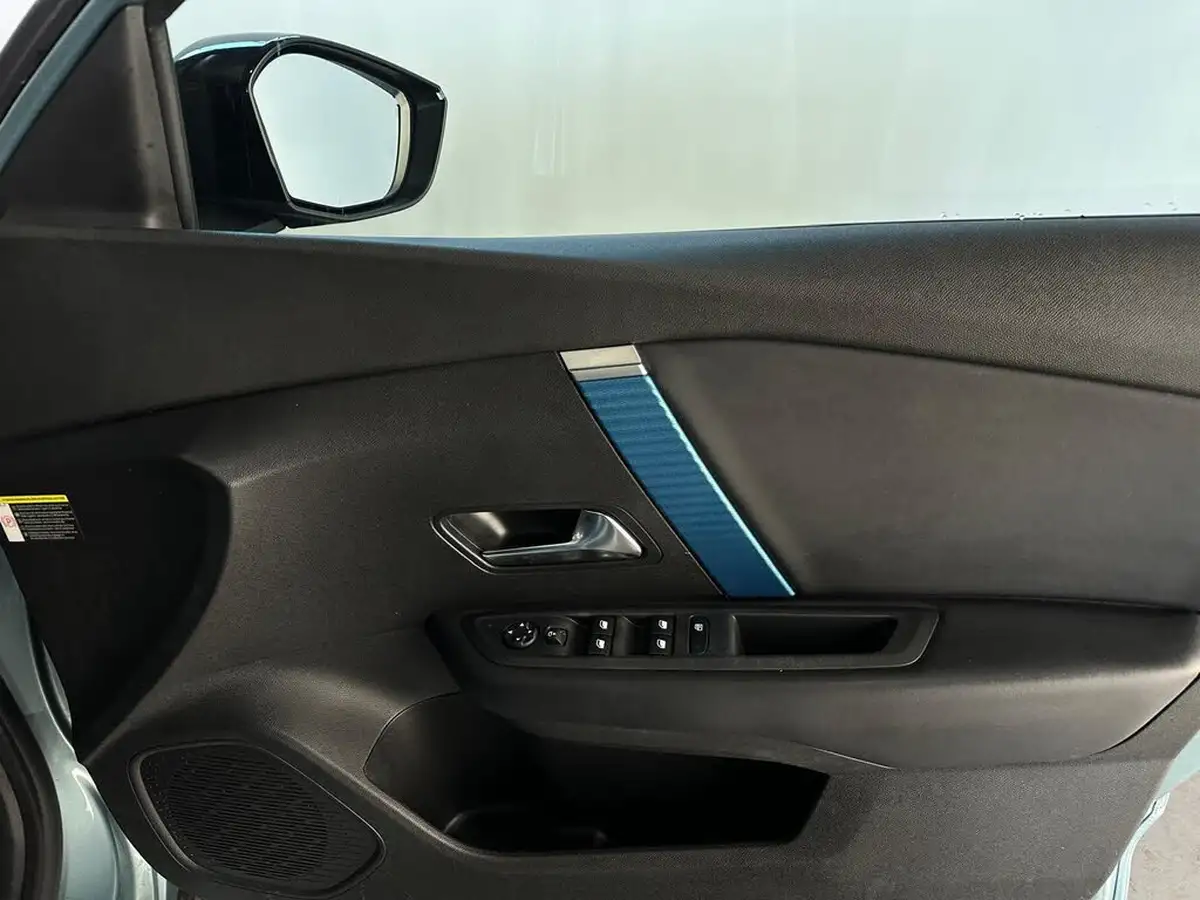 2022-citroen-c4-e-shine-plus-big-35
