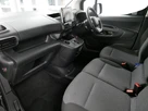 2022-toyota-proace-city-e-icon-l2-small-19