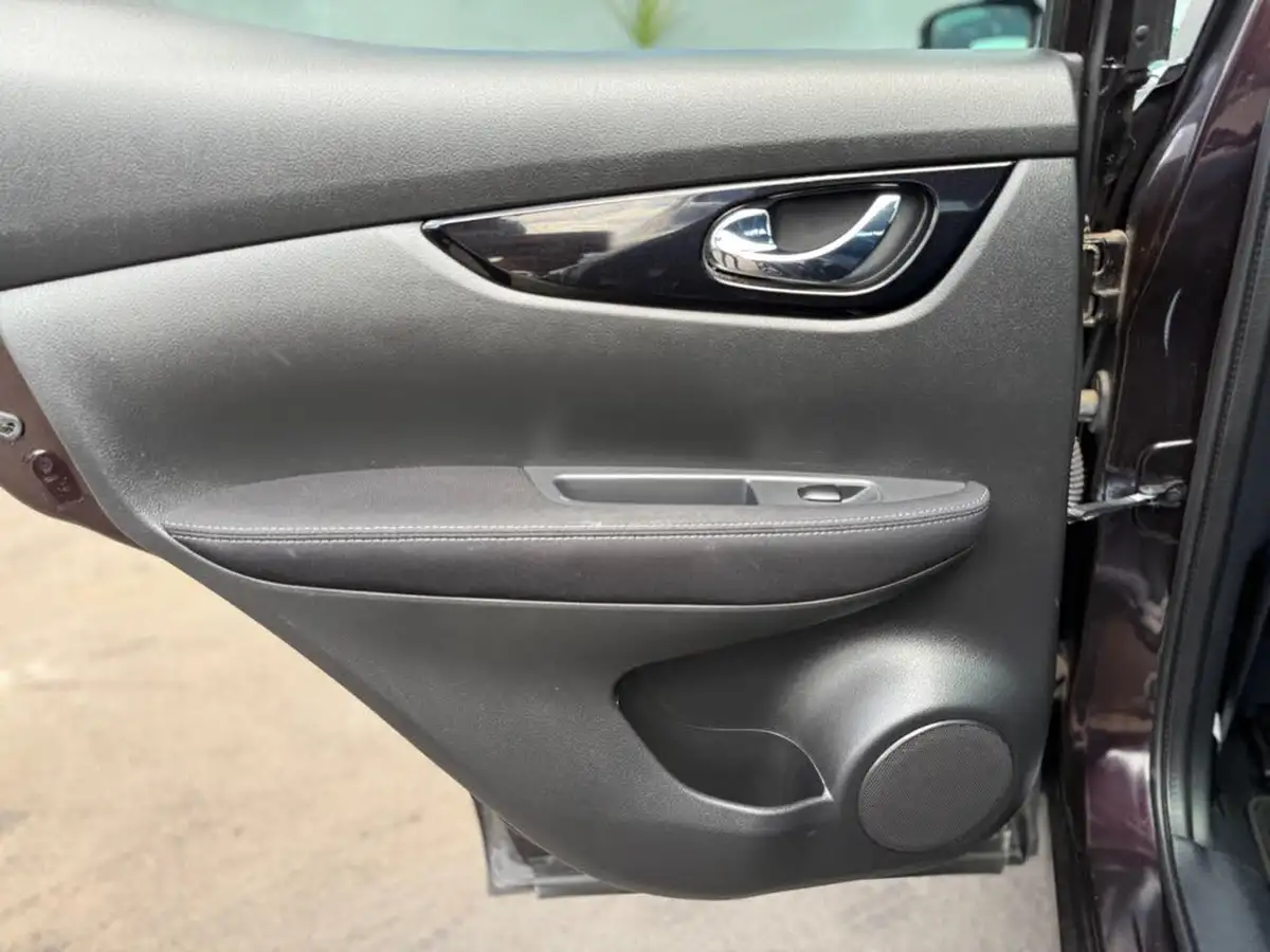2016-nissan-qashqai-12-n-tec-xtronic-cvt-big-28