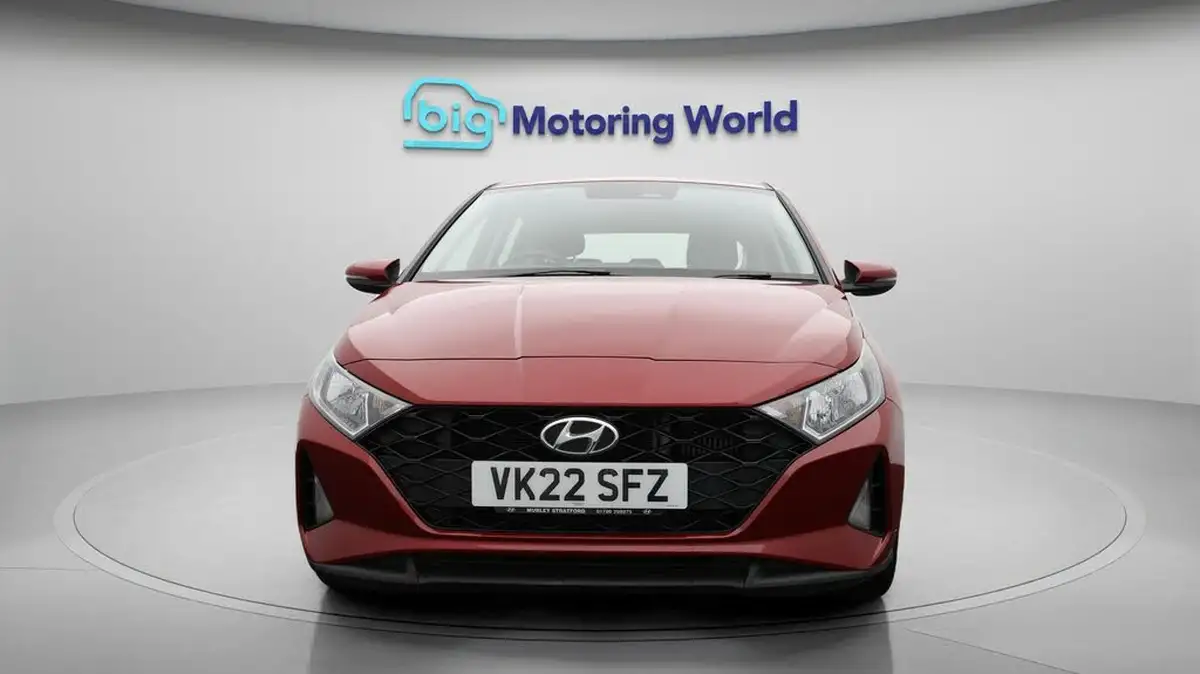 2022-hyundai-i20-10-t-gdi-se-connect-dct-big-2