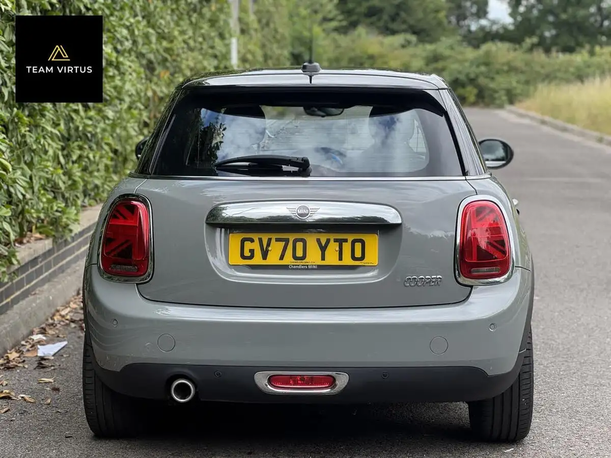 2021-mini-cooper-15-cooper-exclusive-series-ii-hatchback-5d-big-14