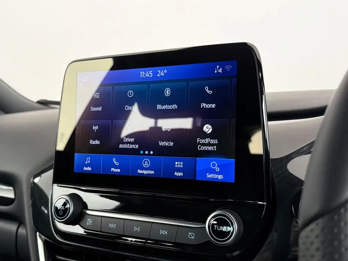 2023-ford-puma-suv-big-36