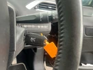 2015-peugeot-208-12-style-puretech-3d-small-27