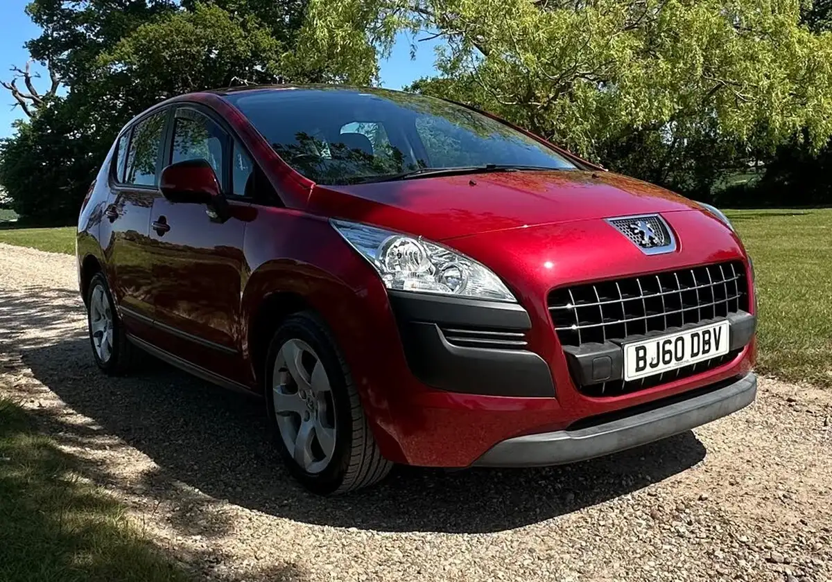 2011-peugeot-3008-crossover-16td-active-16hdi-112bhp-big-0