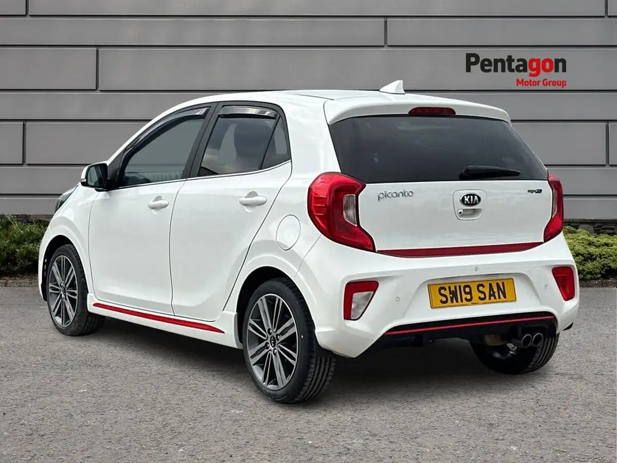 2019-kia-picanto-125-gt-line-big-1