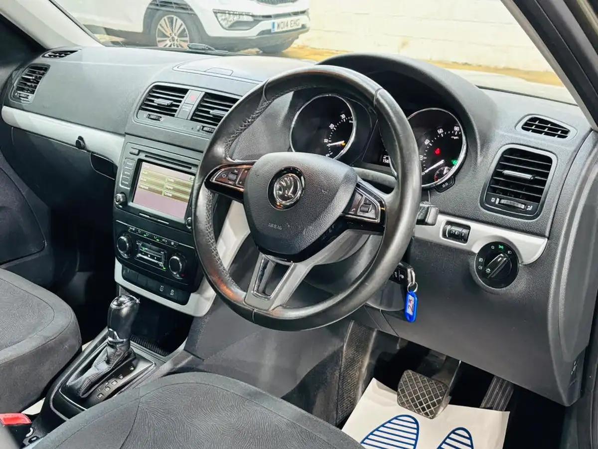 2014-skoda-yeti-12-se-dsg-big-10