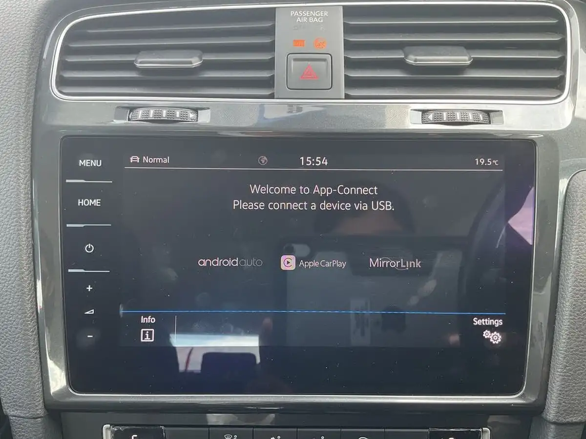 2018-volkswagen-golf-e-e-golf-big-23