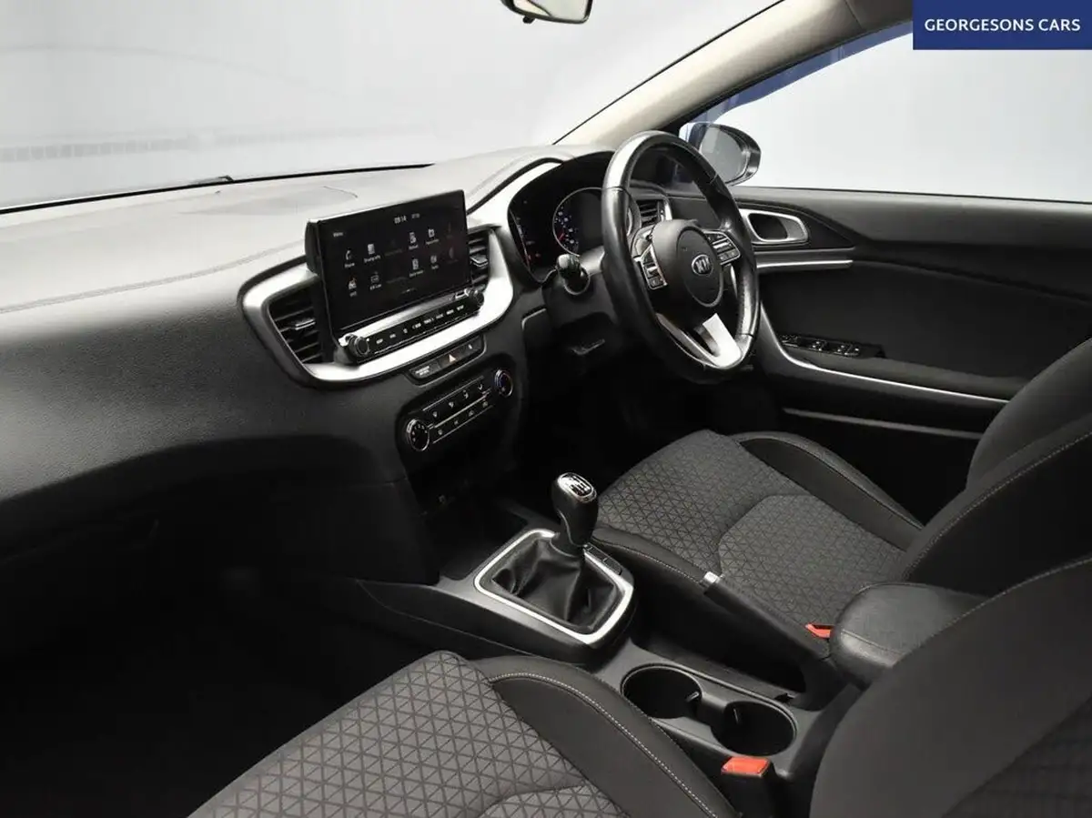 2020-kia-ceed-10-t-gdi-2-nav-sportswagon-big-9