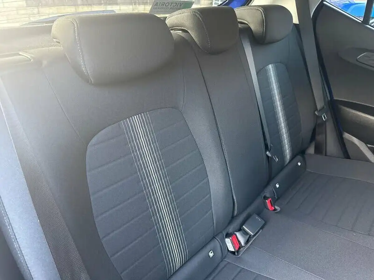 2021-hyundai-i10-10-premium-big-29