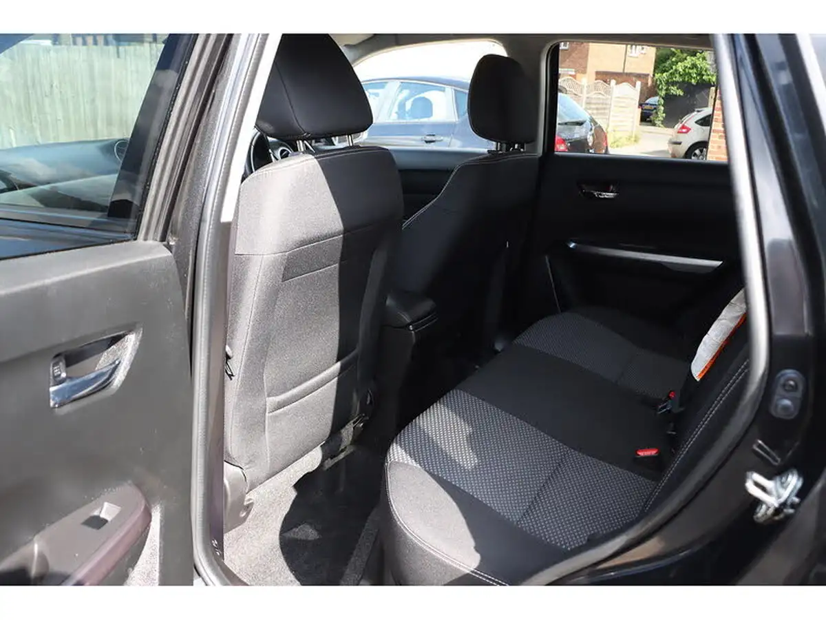 2019-suzuki-vitara-10-boosterjet-sz-t-auto-big-31