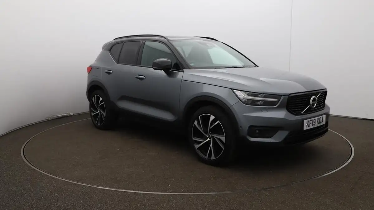 2019-volvo-xc40-20td-d3-r-design-pro-awd-geartronic-big-46