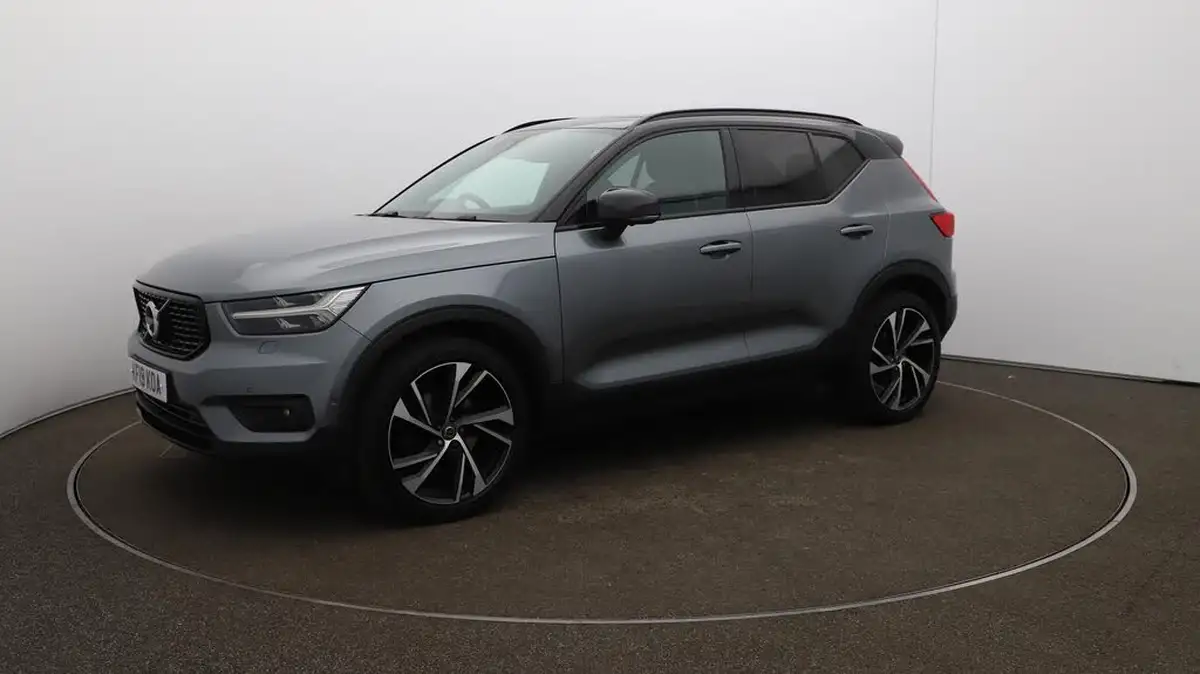 2019-volvo-xc40-20td-d3-r-design-pro-awd-geartronic-big-70