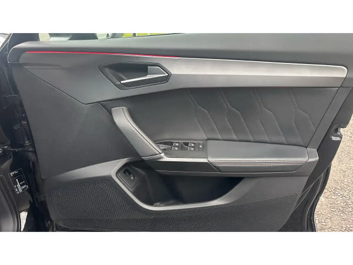 2021-cupra-formentor-14-e-hybrid-v2-big-18