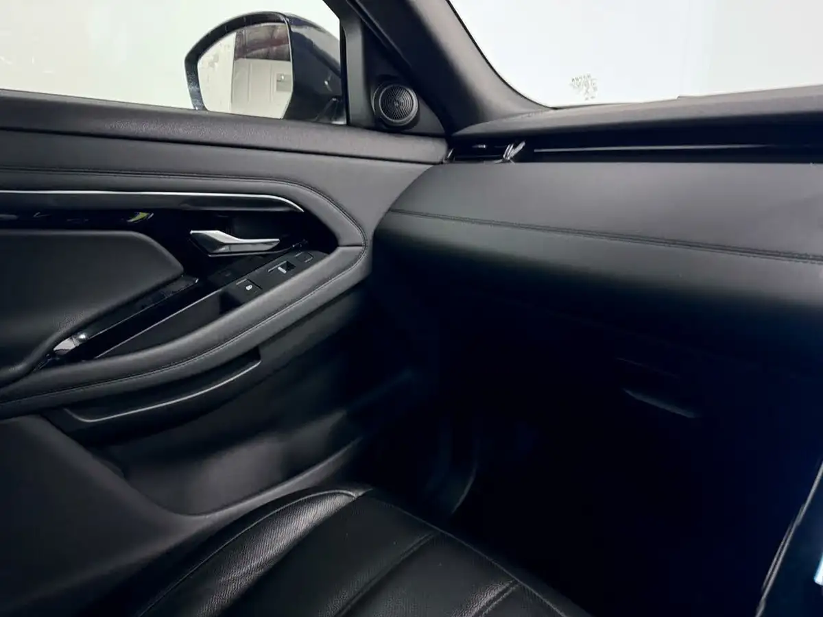 2021-land-rover-range-rover-evoque-20-d200-r-dynamic-se-big-32