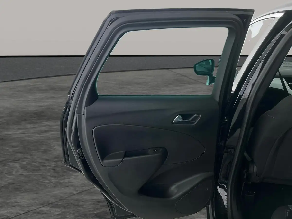 2020-vauxhall-crossland-x-12i-sri-nav-big-19