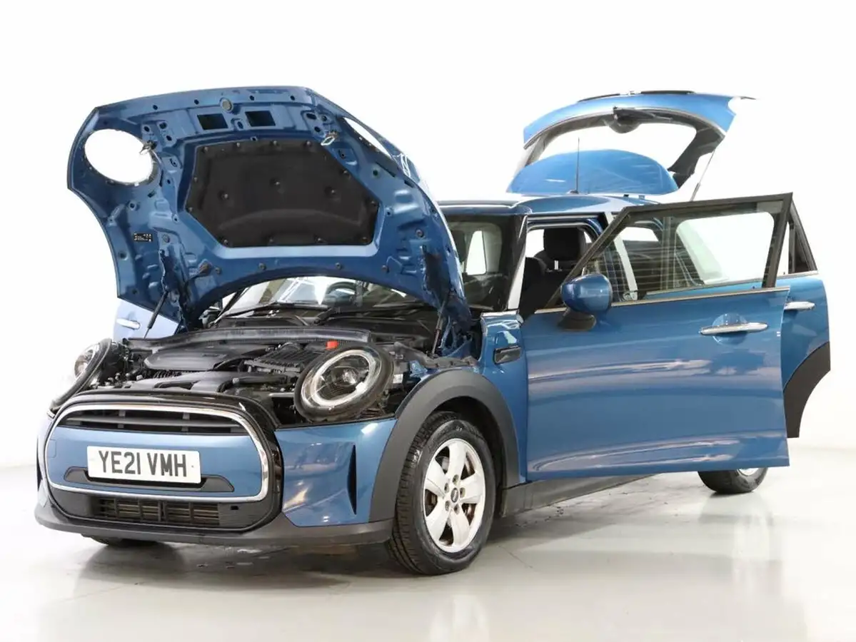 2021-mini-cooper-15-cooper-classic-hatchback-5d-auto-big-42