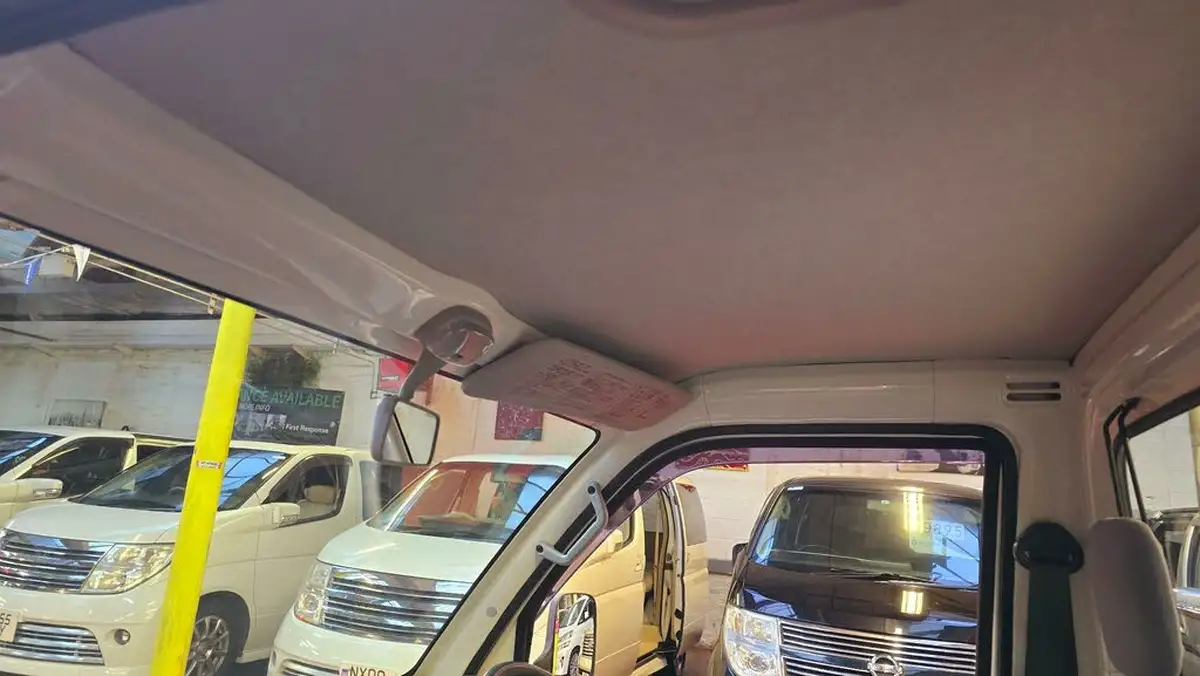 2010-daihatsu-hijet-big-30