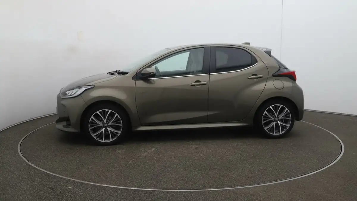 2021-toyota-yaris-15-vvt-i-excel-big-59