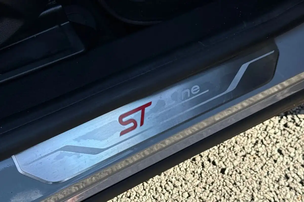 2020-ford-puma-suv-10-st-line-125ps-hybrid-mhev-big-29