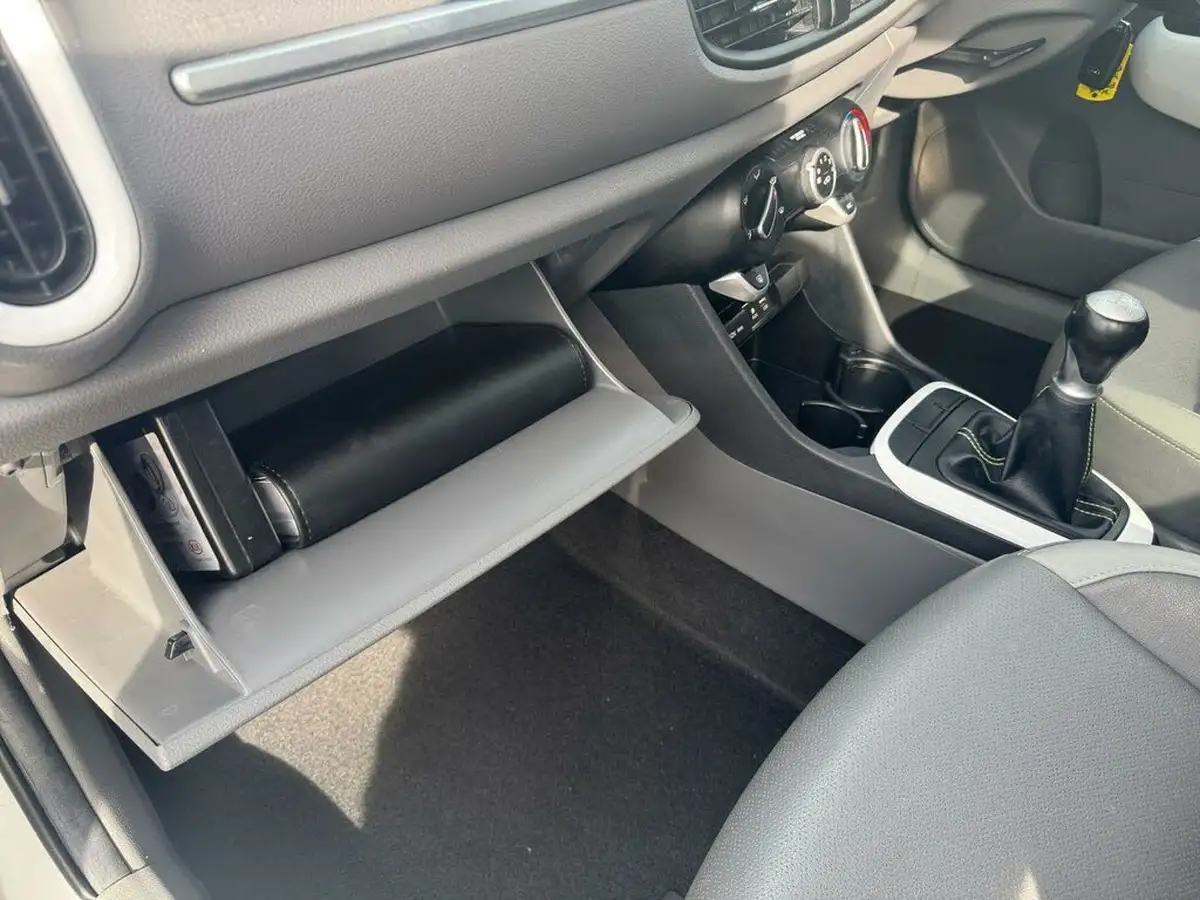 2018-kia-picanto-125-x-line-big-21