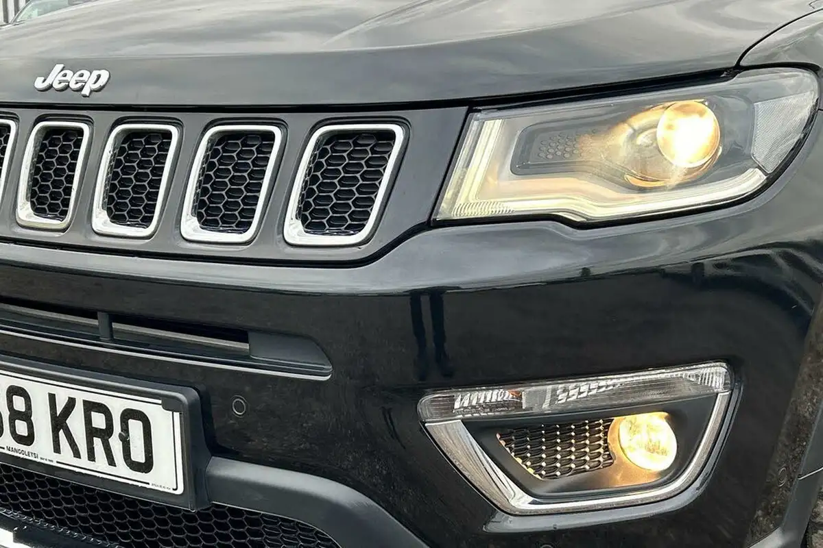 2018-jeep-compass-14-multiair-ii-limited-138bhp-big-31