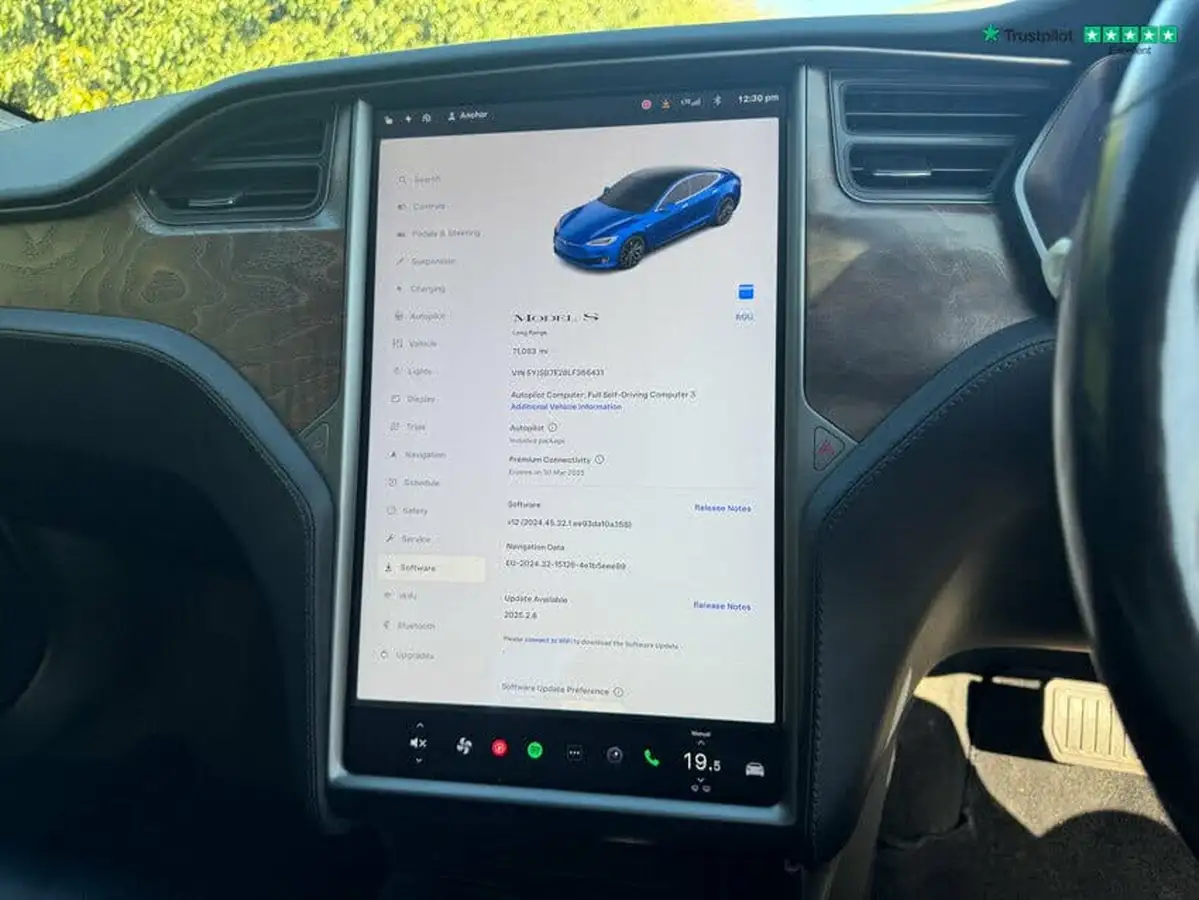 2020-tesla-model-s-e-long-range-big-24