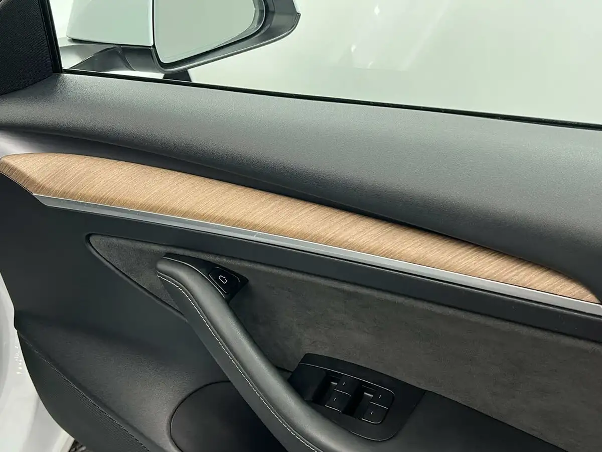 2021-tesla-model-3-e-long-range-4x4-big-28