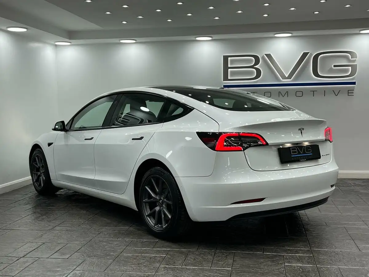 2021-tesla-model-3-e-long-range-4x4-big-6