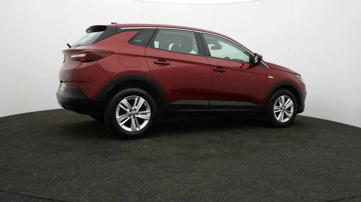 2021-vauxhall-grandland-x-12-business-edition-nav-big-33