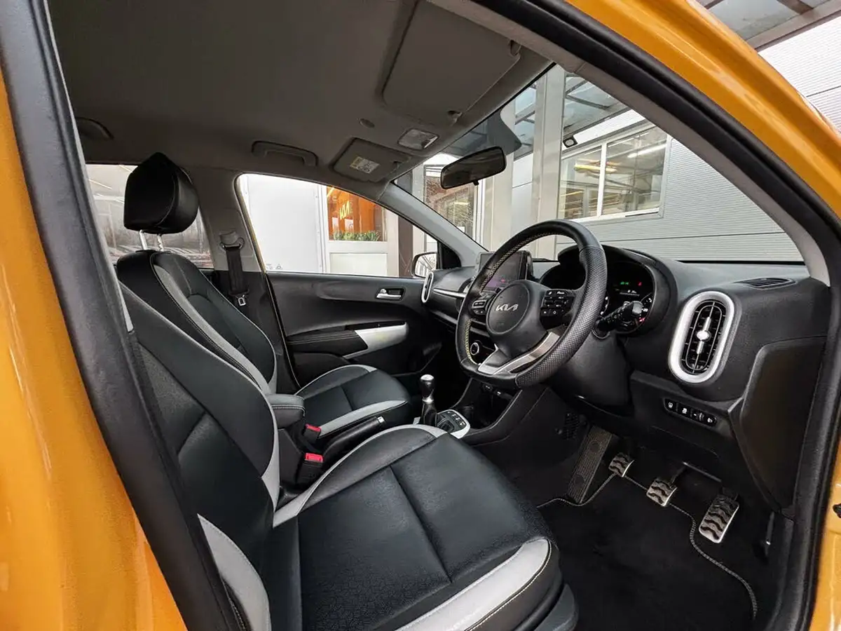 2023-kia-picanto-10-x-line-s-big-5