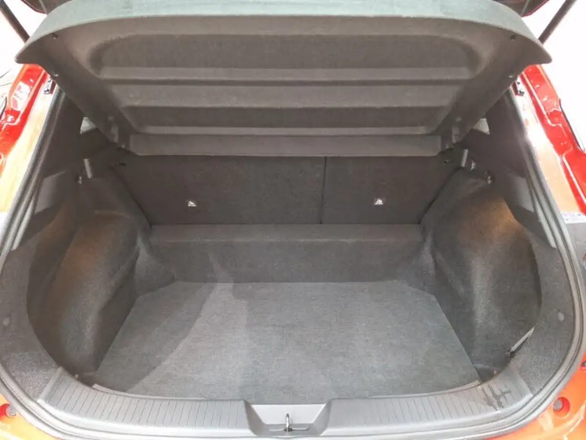 2021-nissan-qashqai-13-dig-t-visia-big-7