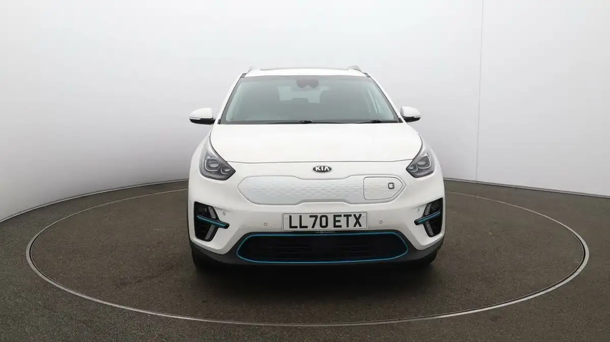 2021-kia-e-niro-ev-4-big-33