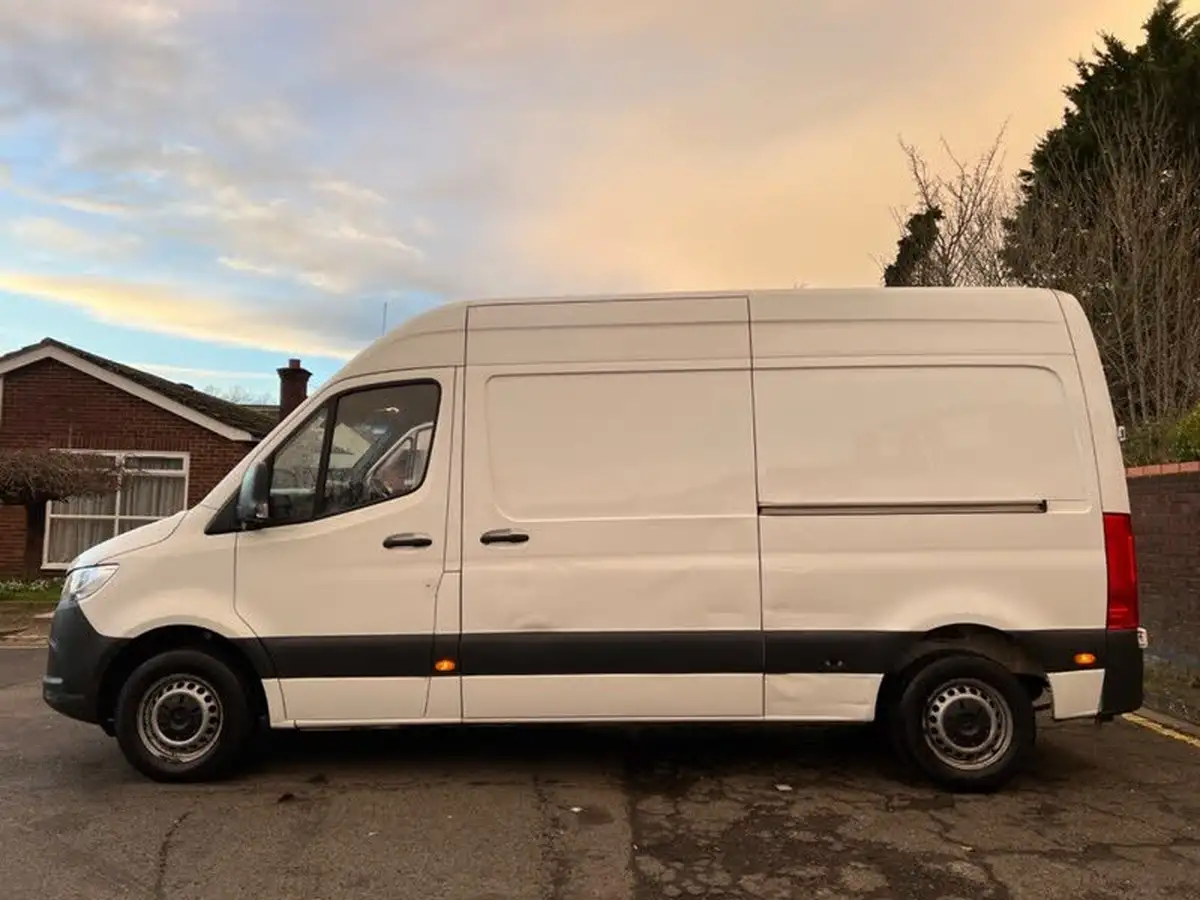 2020-mercedes-benz-sprinter-21cdi-314-l1h1-panel-van-big-22