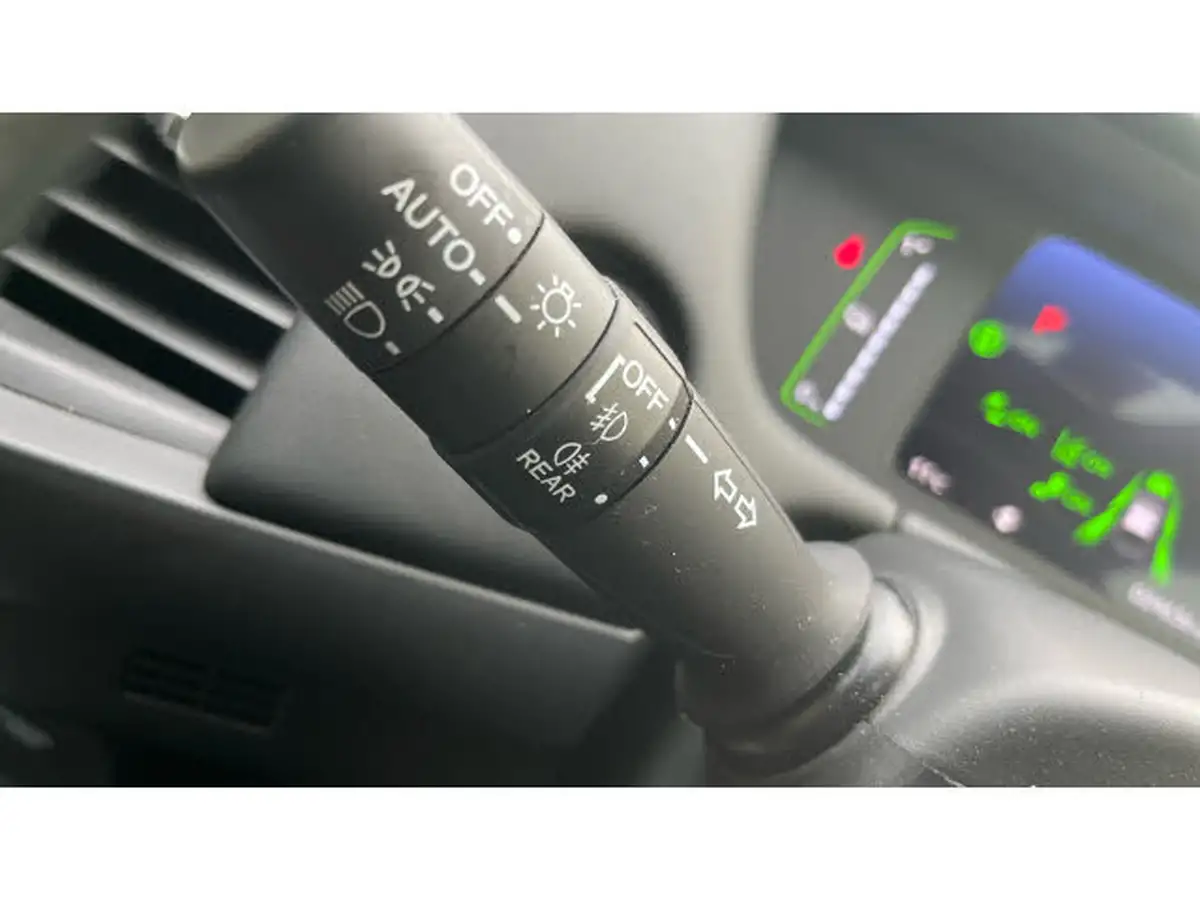 2021-honda-jazz-15-i-mmd-ex-107ps-big-31
