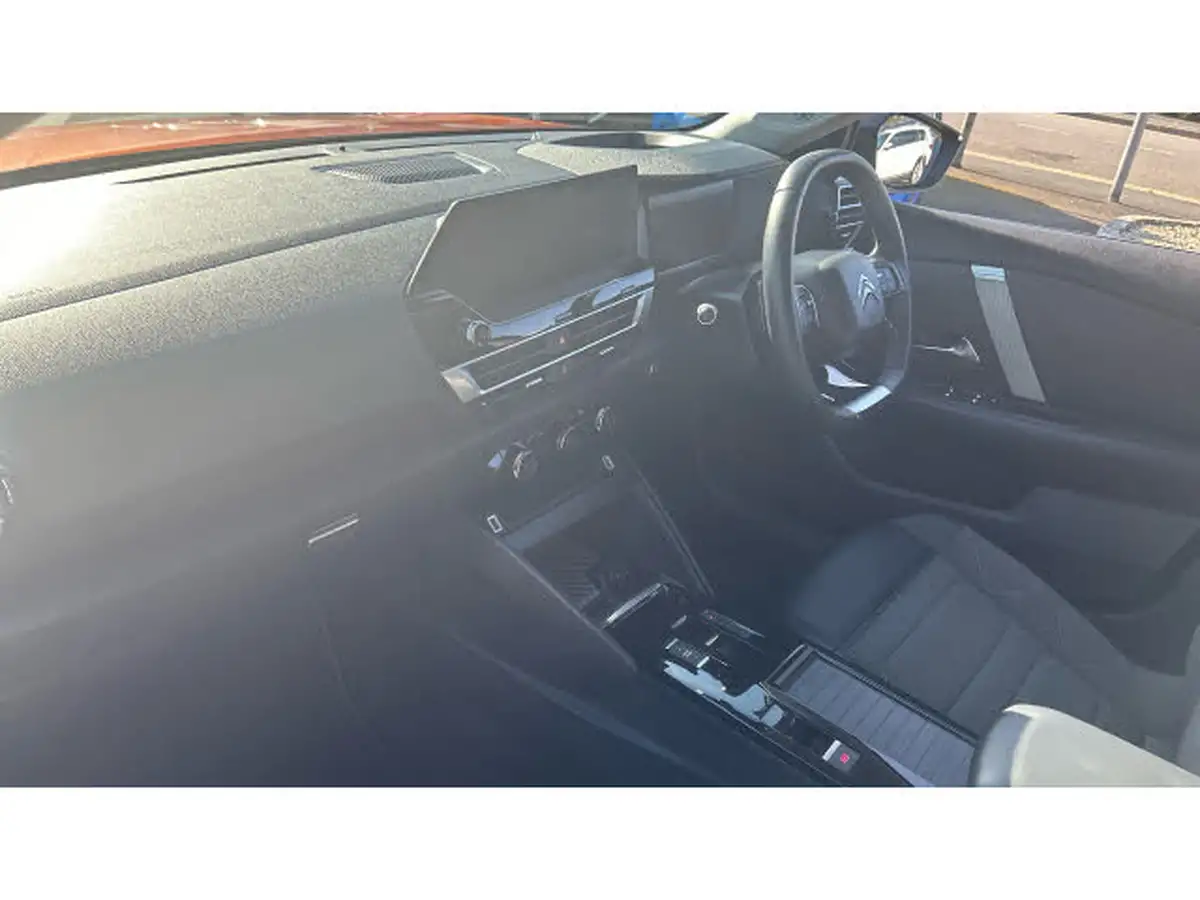 2021-citroen-c4-12-puretech-shine-130ps-eat8-big-8