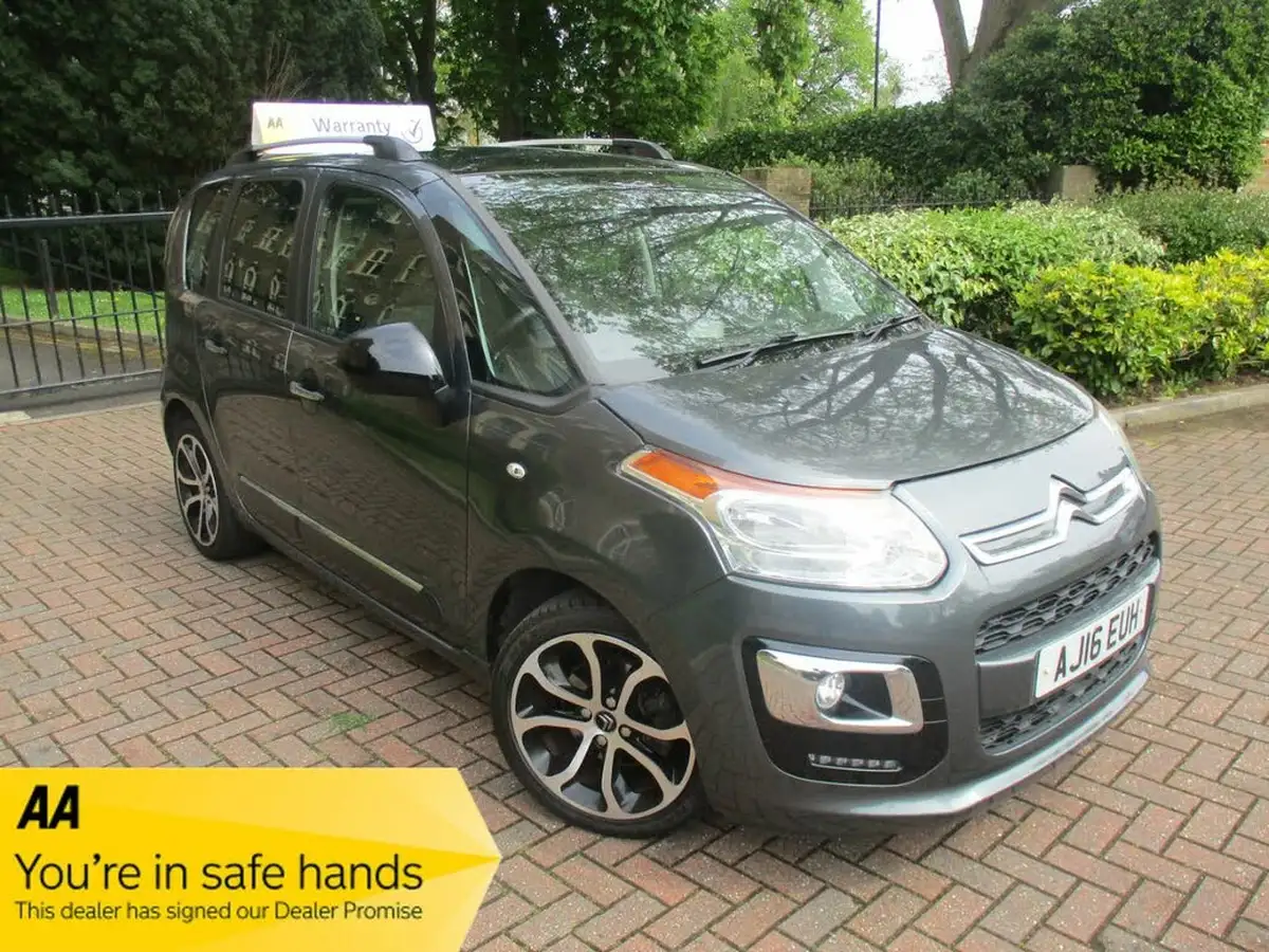 2016-citroen-c3-picasso-12-puretech-platinum-big-0