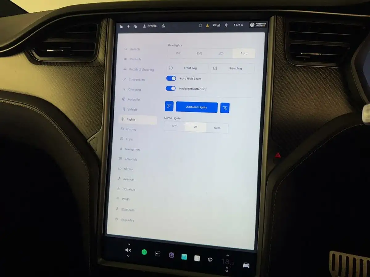 2020-tesla-model-x-e-ludicrous-performance-big-50