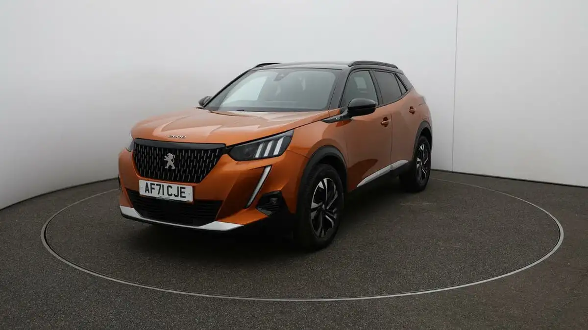 2021-peugeot-2008-suv-12-puretech-gt-big-37