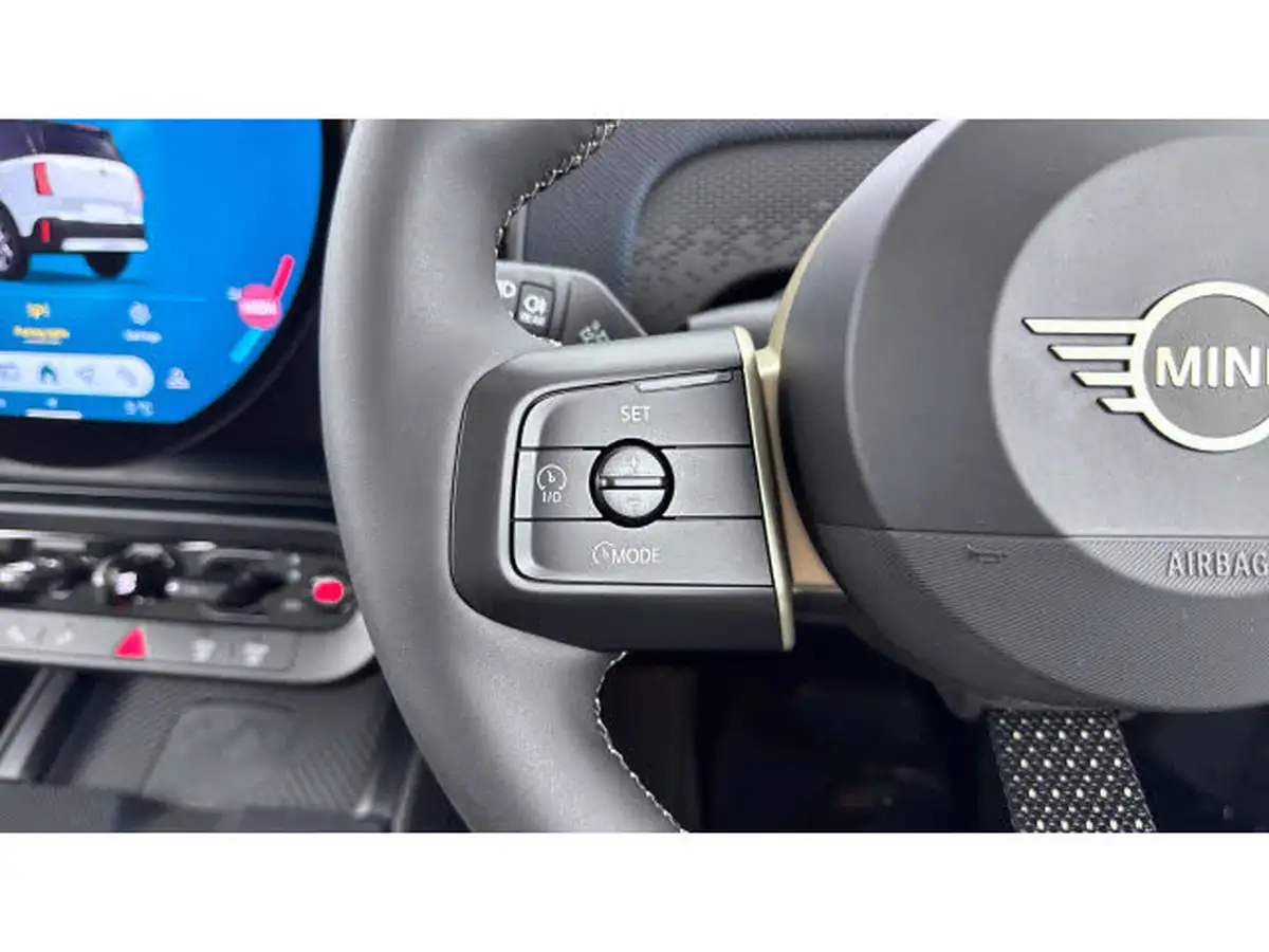 2024-mini-countryman-e-cooper-se-classic-big-16